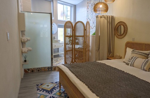 Hengchun Old Town Apartment | 1BR 2BEDs in Hengchun Town for 4