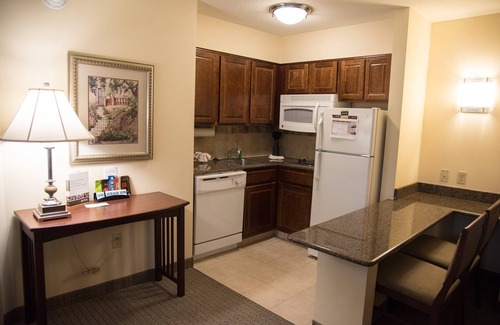 Saint Marys Allen County Condo | 1BR King Condo | Free Breakfast + Indoor Pool