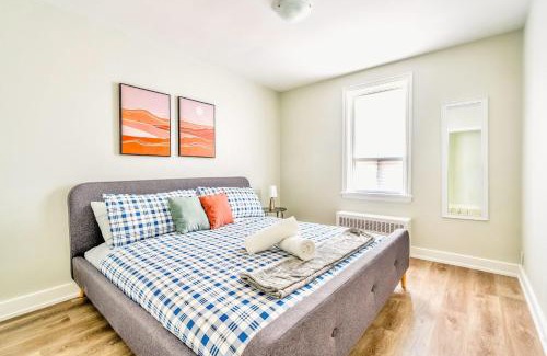 Hamilton Apartment | 1BR Modern Apt in Corktown Hamilton