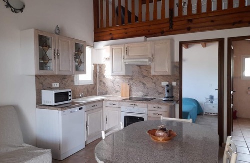 Pigna Apartment | 1km from the beach, S'apartment with terrace in residence with swimming pool