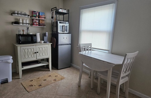 Rome House | 1st floor Duplex across from woods valley ski resort next to lake delta