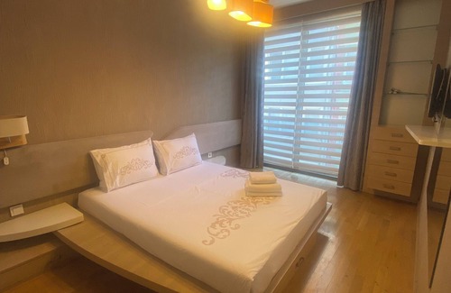 Ortakoy Apartment | 2+1 Modern Flat in Ortaköy Amazing 2-bedroom apartment with AC in Istanbul
