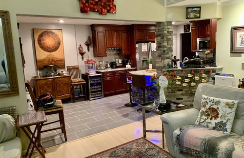 Apex House | 2,300 Sqft 2 Story Home With 3 Bedrooms 21/2 Bathrooms in Apex North Carolina