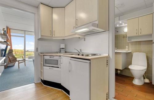 Hirtshals Apartment | 2-4-person apartment in the holiday park Landal Fyrklit