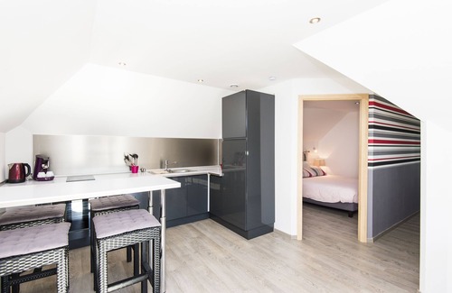 Gondecourt Apartment | 2/4-person apartment with pool access