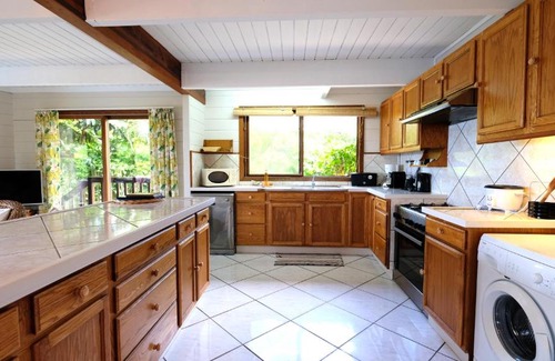 Otumai Villa | #2 Beach Villa Bliss by TAHITI VILLAS