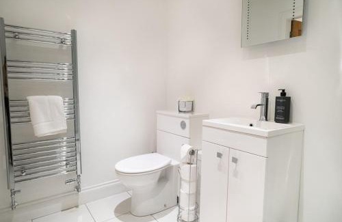 Aberdeen West End Apartment | 2 Bed 2 Bath Spacious Apartment in Central Aberdeen