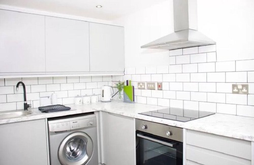 Bordesley Apartment | 2 Bed Apartment in Avoca Court