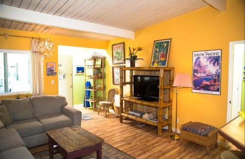 Carpinteria Apartment | 2 Bed Condo Bungalow #225