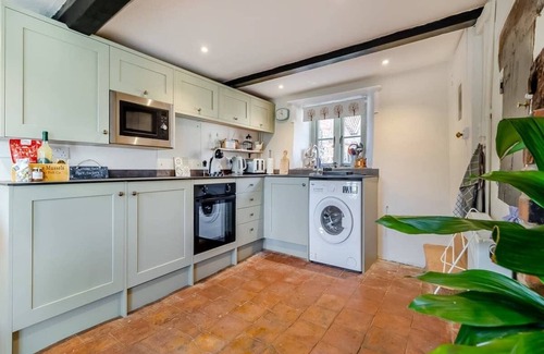 Great Snoring Cottage | 2 bed cottage, perfect for friends, family & pet friendly in village location