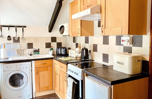 Saint Breward Cottage | 2 Bed, Dog Friendly Cottage, on Bodmin Moor, Cornwall, Old Brock Cottage