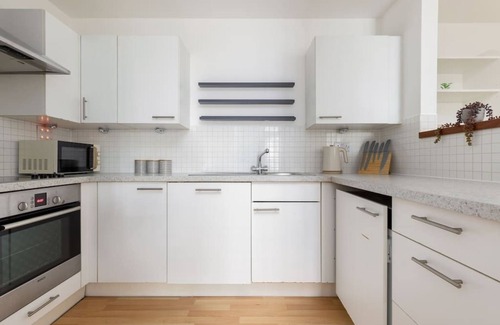 Peckham Rye Apartment | 2 Bed Flat near Dulwich Park