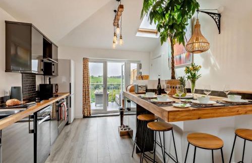 Bishops Tawton House | 2 Bed in Barnstaple 94038