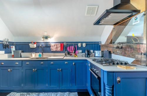 Clows Top House | 2 Bed in Bewdley CC090