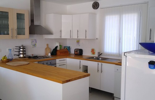 Peret Villa | 2-Bed Villa in Peret, south of Clermont Le Herault