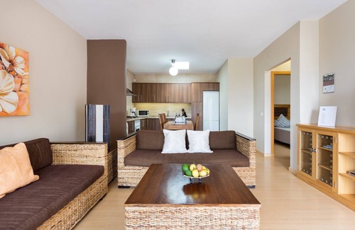 La Matanza de Acentejo Apartment | 2 Bedrooms, SEA VIEW, HEATED POOL 27ºC, HEATING, Free Wifi, private garden and barbecue (4)