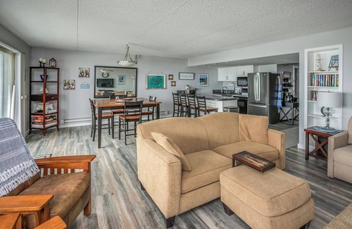 Gearhart Apartment | 2 Bedroom~1st floor~Newly remodeled~No Cleaning Fees!