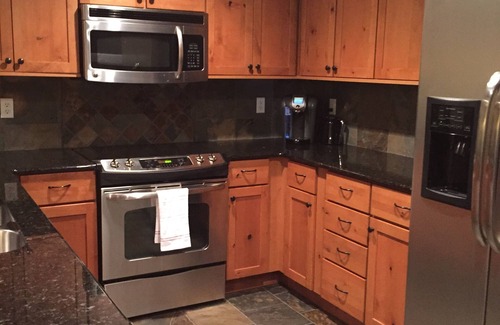 Kellogg Condo | 2 Bedroom, 2 Bath Luxury Condo close to Silver Mountain Resort