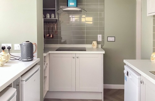 Anderby Creek Cottage | 2 bedroom accommodation in Anderby Creek