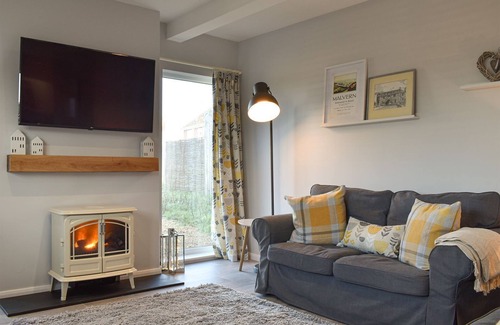 Severn Stoke Cottage | 2 bedroom accommodation in Baughton, near Upton-upon-Severn
