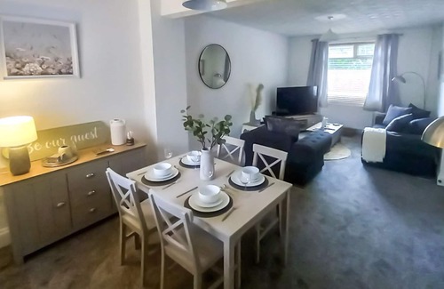 Blaencwm Cottage | 2 bedroom accommodation in Treherbert