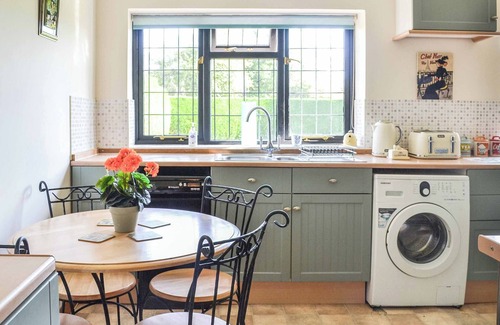 Chestfield Cottage | 2 bedroom accommodation in Whitstable