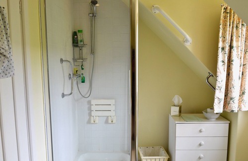 Fonthill Bishop Cottage | 2 bedroom accommodation in Fonthill Bishop, near Tisbury