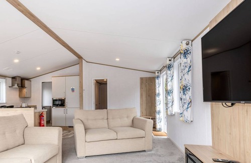 Yaxham Cabin | 2 bedroom accommodation in Yaxham, Dereham