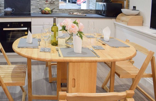 Cupar Cottage | 2 bedroom accommodation in Newburgh, near Cupar