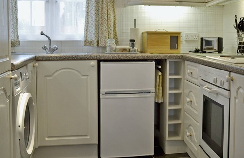 Woodfalls Cottage | 2 bedroom accommodation in Downton