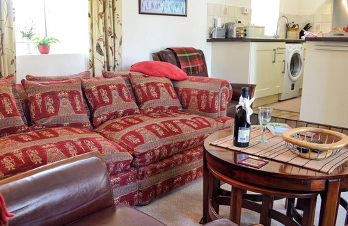 Helston Cottage | 2 bedroom accommodation in Ruan Minor, near Helston