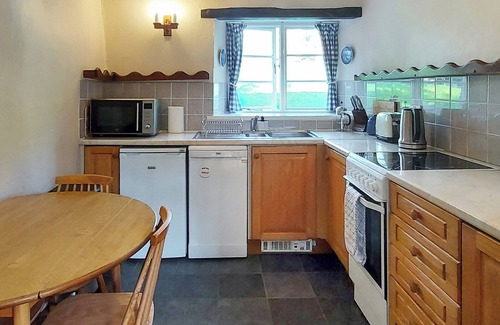 Chillaton Cottage | 2 bedroom accommodation in Chillaton, near Tavistock