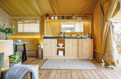 Barbrook RV Rental | 2 bedroom accommodation in Lynton