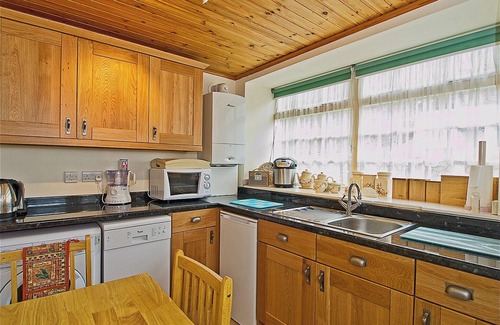 Murthly Cottage | 2 bedroom accommodation in Birnam, near Dunkeld