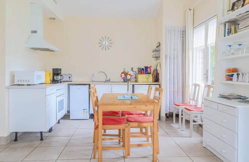 Gueschart House | 2 bedroom amazing home in Gueschart