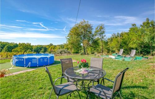 Gracisce House | 2 Bedroom Amazing Home In Brescic
