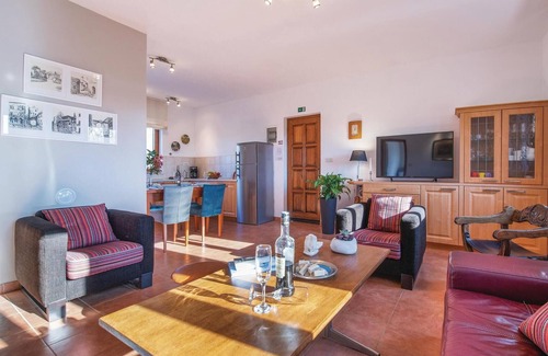 Krmed House | 2 bedroom amazing home in Bale