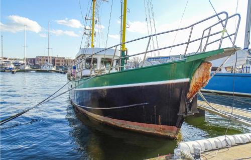 Wismar Boat Rental | 2 Bedroom Amazing Ship In Wismar