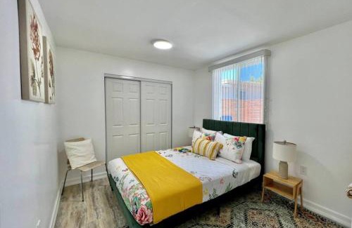 City Heights Apartment | 2-bedroom apartment Central San Diego!