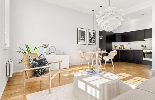 Stavanger Apartment | 2-bedroom apartment in Stavanger with parking w/walking distance to everything