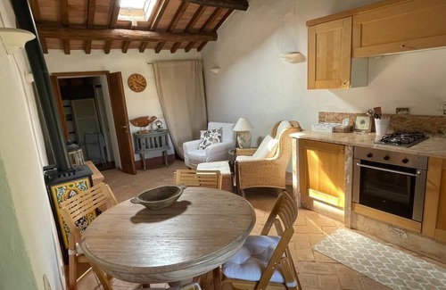 Collebaldo Apartment | 2 Bedroom Apartment in Collebaldo