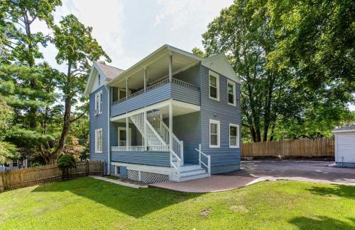 Bristol Apartment | 2 Bedroom Apartment Near Bristol Center