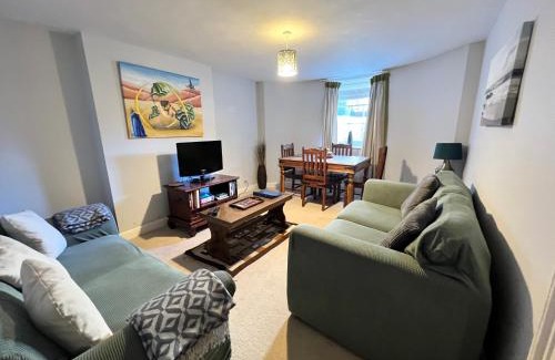 Ryde Apartment | 2 Bedroom Apartment ST9A, Ryde, Isle of Wight