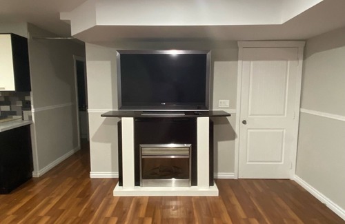 Cloverdale Apartment | 2 Bedroom apartment suite