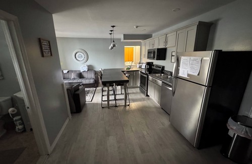 Hillcrest Apartment | 2-bedroom apartment on Main Street with lakeside view