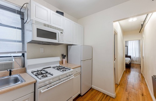 East Harlem Apartment | 2 Bedroom Apt Just Off Park Ave