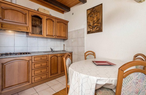 Ika Apartment | 2 bedroom awesome apartment in Lovran