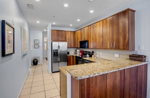 Bradenton Beach Condo | 2 Bedroom Beachfront Condo on Bradenton Beach with Balcony – Marbella Villa 8