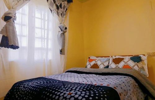 Western Province House | 2 Bedroom Bungalow in Meru