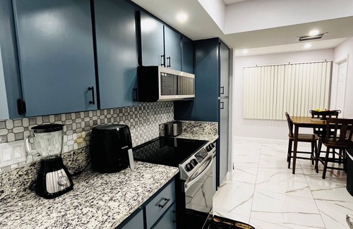 Port Saint Lucie House | 2-bedroom charming inground pool house in Port St. Lucie FL